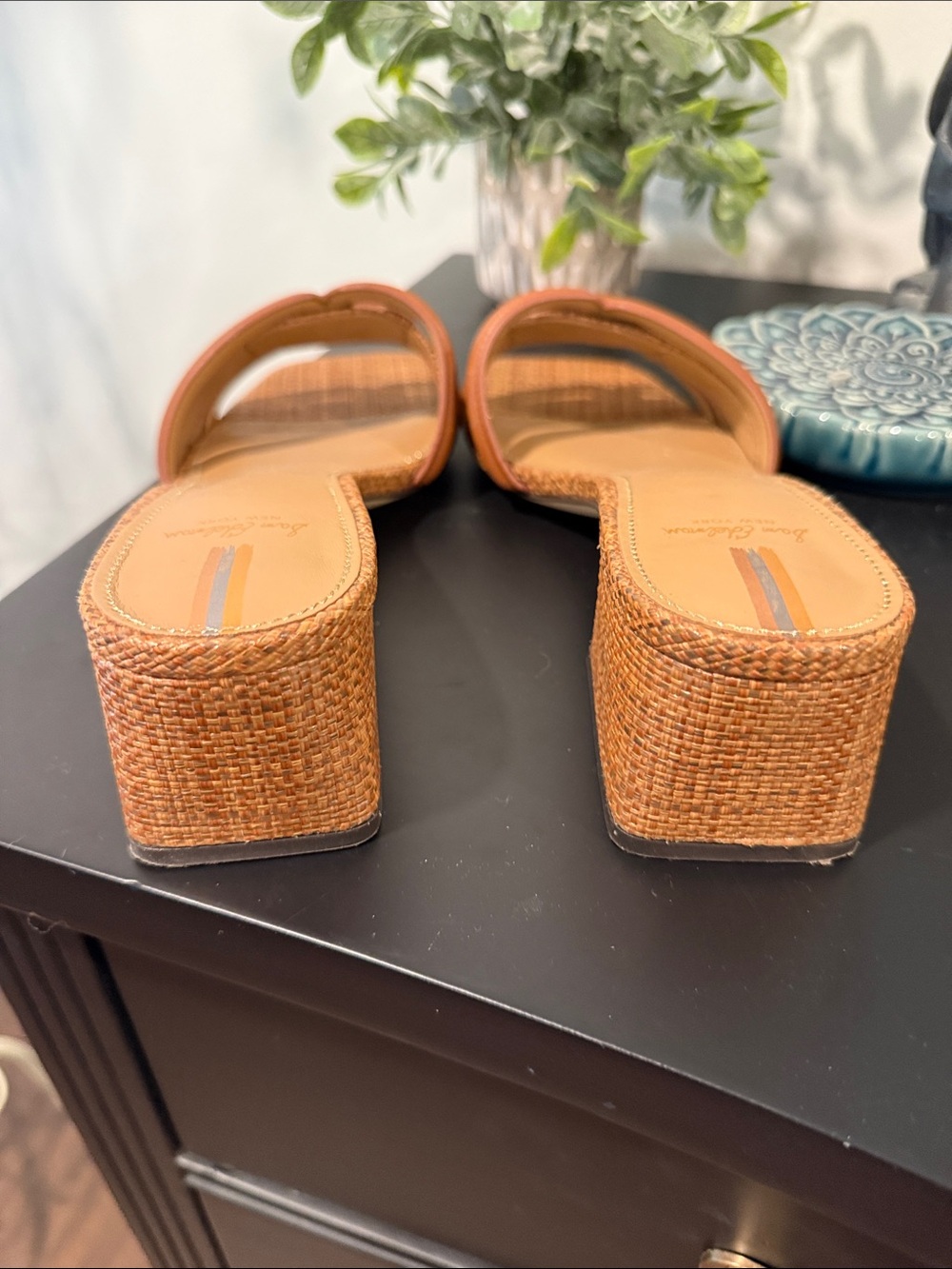 Sam Edelman Tan Woven Slide Mules - Picture 2 of 4